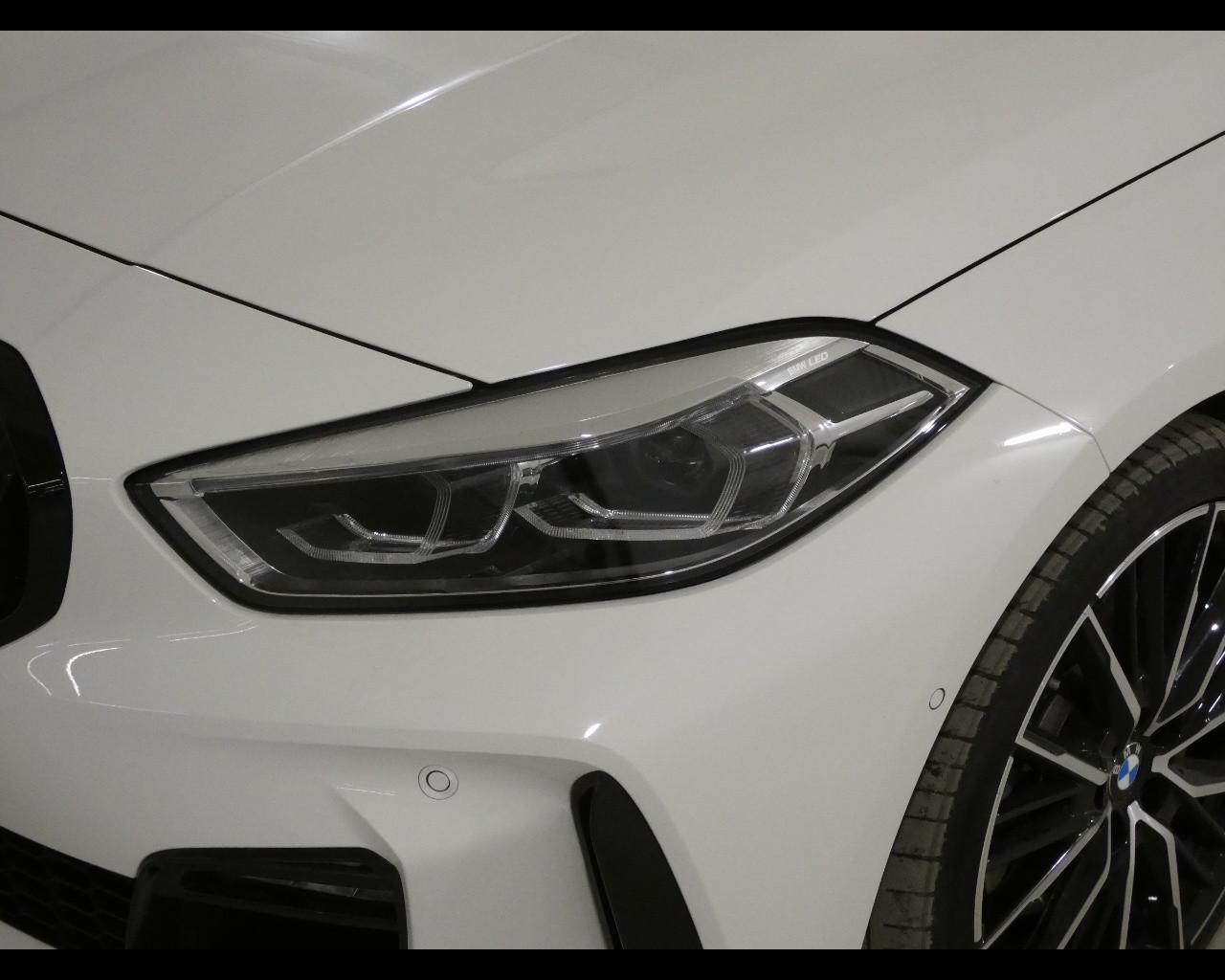 BMW Serie 1 (F40) - 120d xDrive 5p. Msport