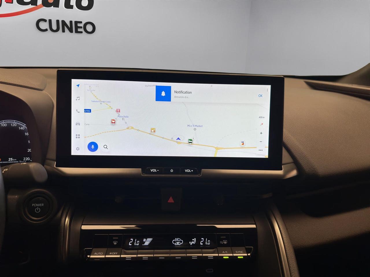 Toyota C-HR 2.0 hev Trend fwd e-cvt
