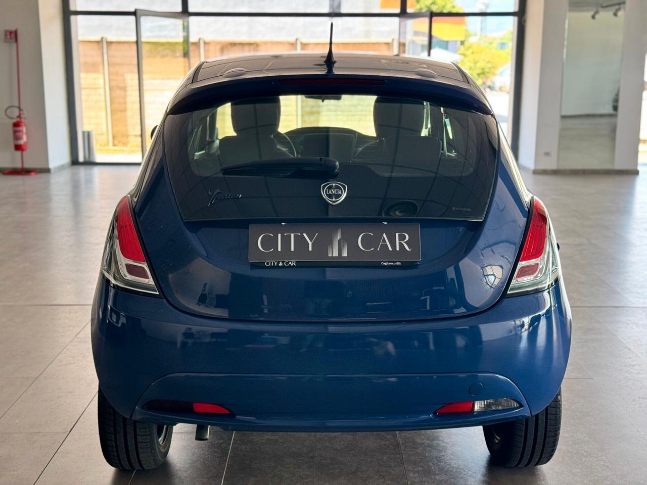 Lancia Ypsilon 1.2 69 CV 5 porte Mya