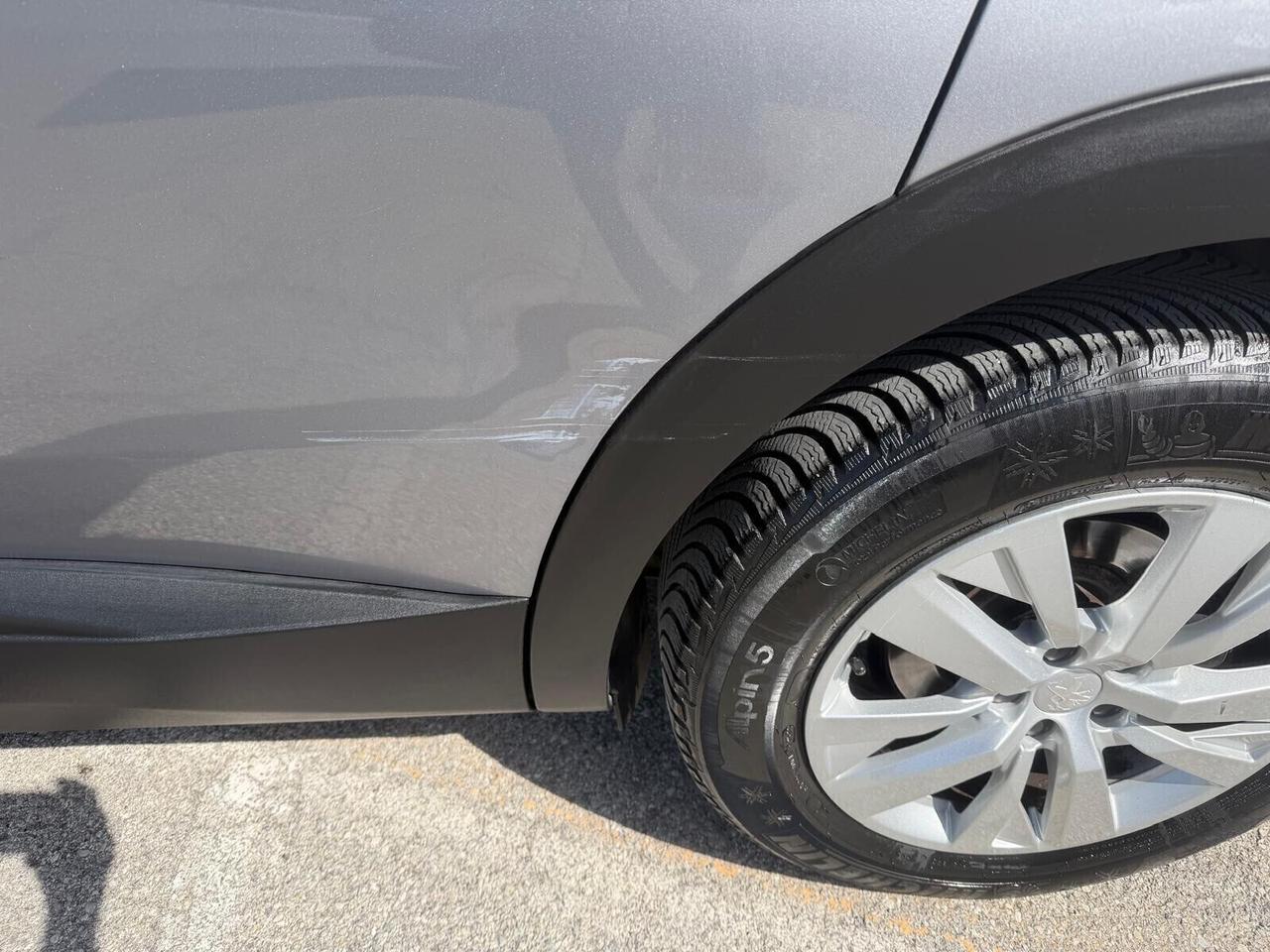 Peugeot 3008 BlueHDi 130 S&S EAT8 Allure