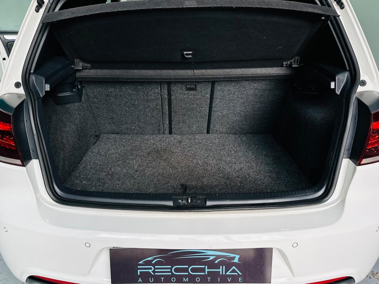 Volkswagen Golf 6 R 2.0 TSI DSG 4motion 270cv