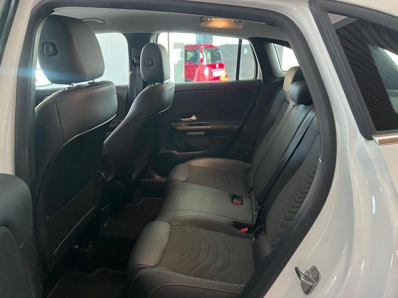 Mercedes-Benz GLA GLA 180 Automatic Business Extra