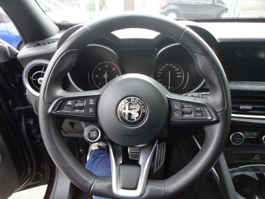 Alfa Romeo Stelvio 2.2 t Sprint Q4 190cv auto