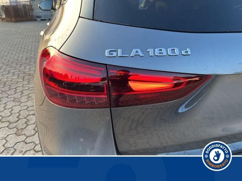 Mercedes-Benz GLA 180d Automatic AMG Line Advanced Plus