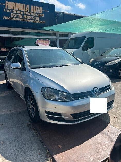 Volkswagen Golf Variant 1.6 TDI 110 CV Executive BlueMotion Technology