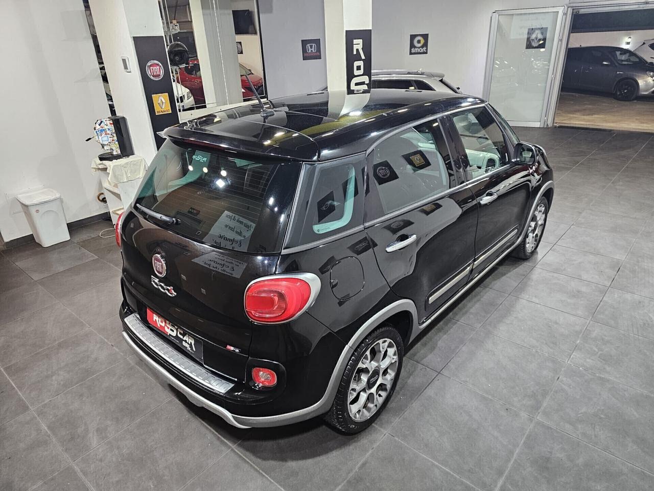 Fiat 500L 1.3 MTJ 95 CV AUTOM. Trekking Panoramica