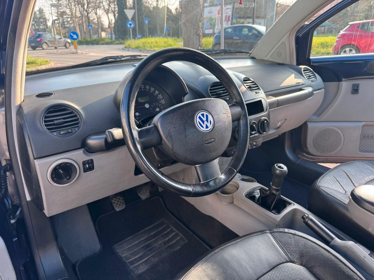 Volkswagen New Beetle 2.0