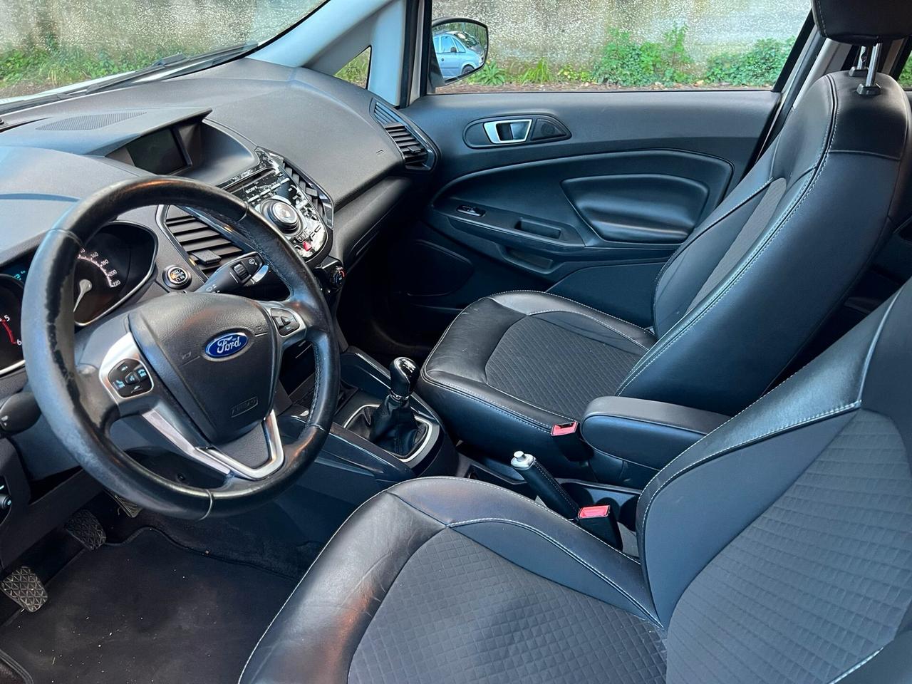 FORD ECOSPORT 1.5 TDCi Titanium - 2017