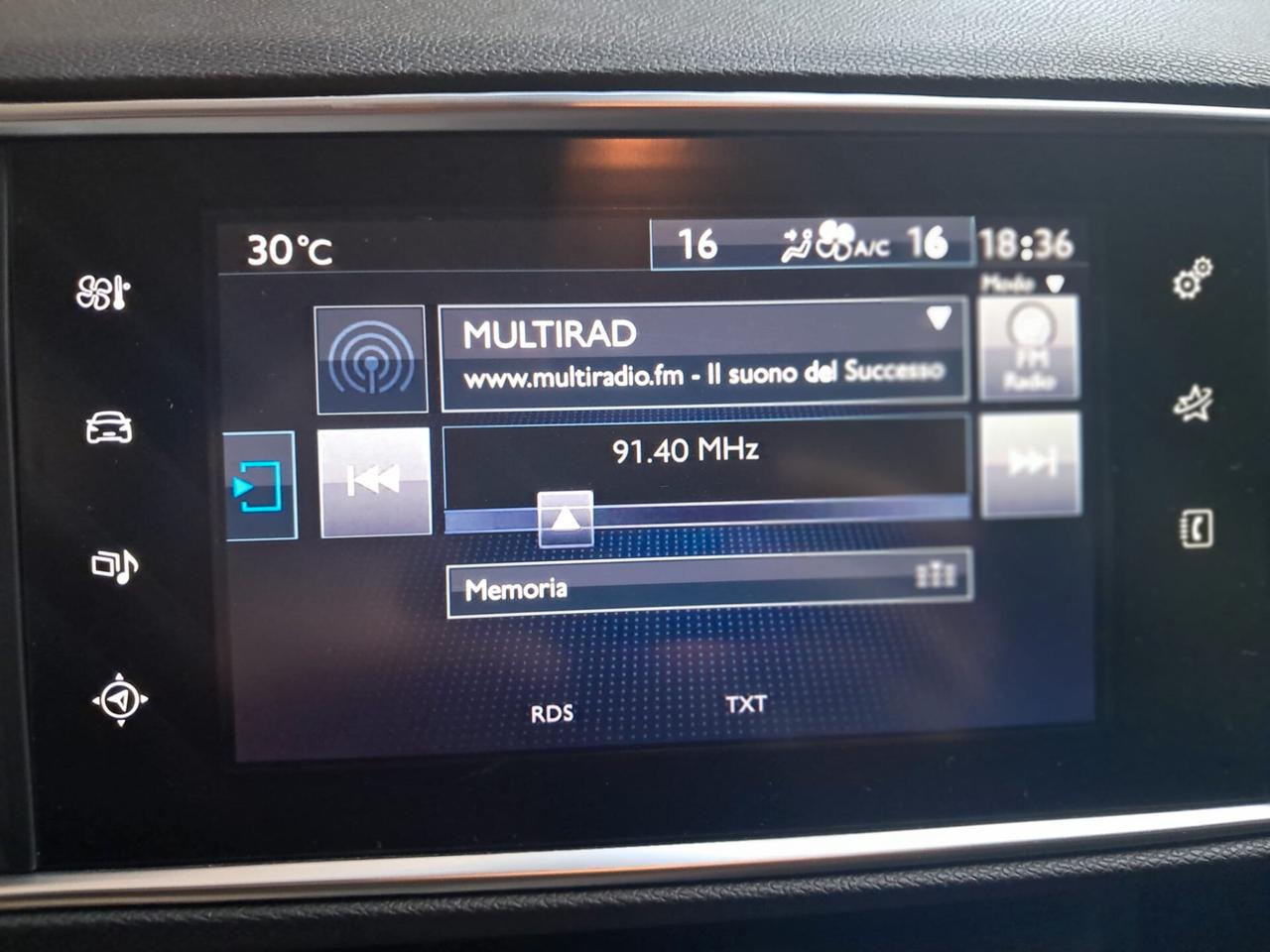 PEUGEOT 1.6 BlueHdi120CV-NEOPATENTATI-NAVY-Euro9490