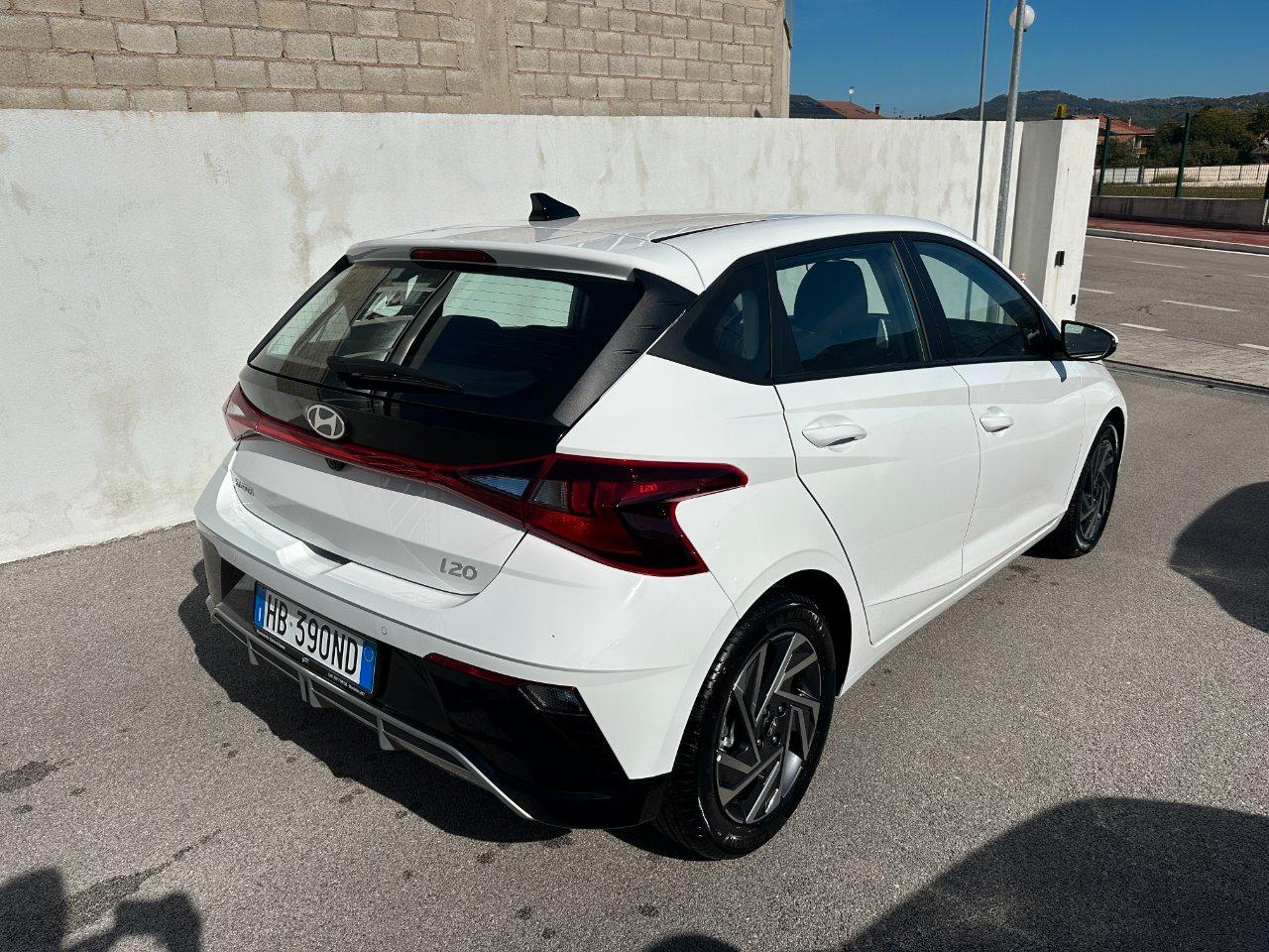 Hyundai i20 1.0 t-gdi Connectline 90cv dct