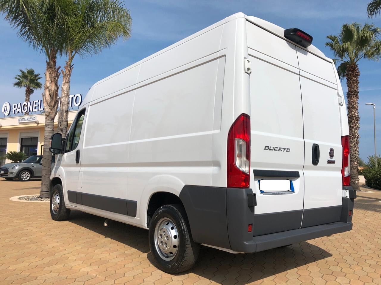 Fiat Ducato 33 2.3 MJ TETTO ALTO PASO MEDIO