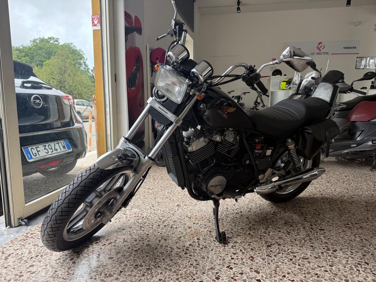 HONDA VT 500 VT 500C