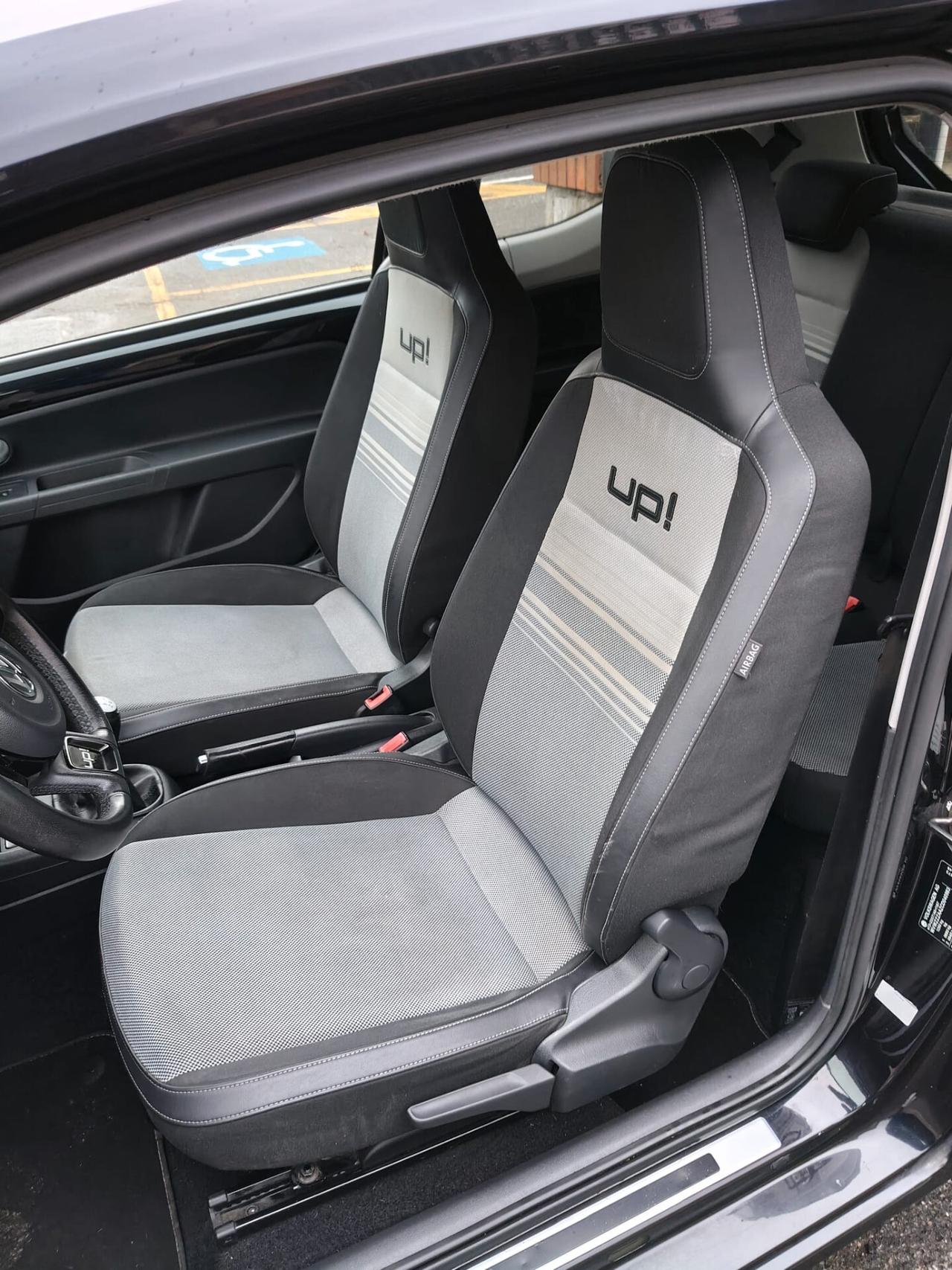 Volkswagen up! 1.0 75 CV 3p. high