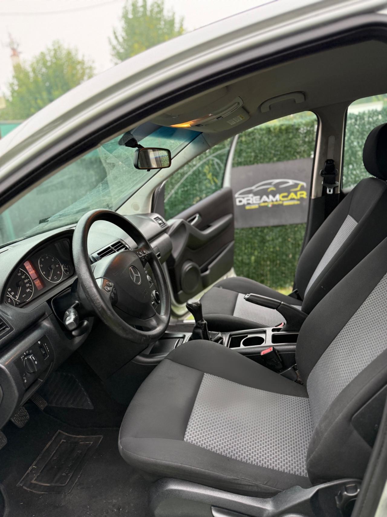 Mercedes A150 BENZINA 100000KM NEOPATENTATI