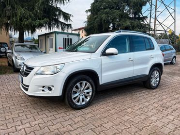 Volkswagen Tiguan 2.0 TDI DPF 4MOTION DSG Sport & Style