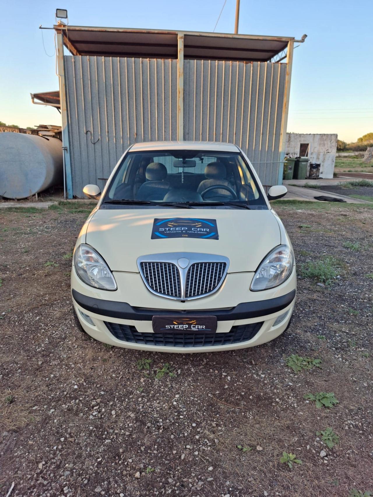 Lancia Ypsilon 1.2 benzina/GPL