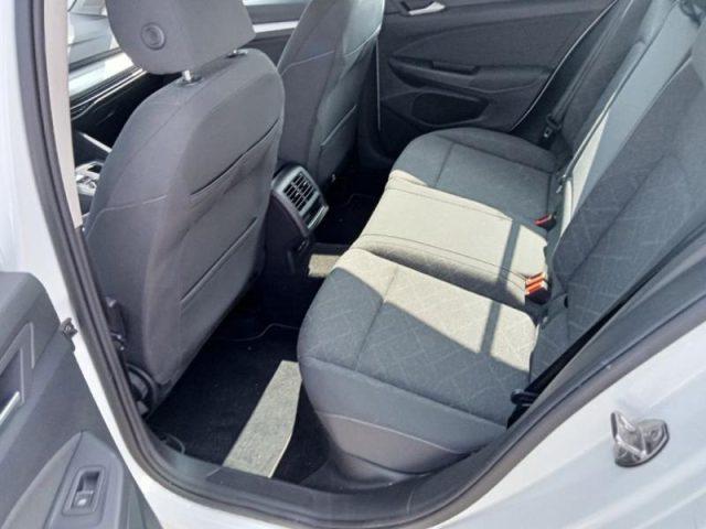 VOLKSWAGEN Golf 1.5 TGI 130cv DSG Life VIRTUAL CARPLAY ACC KM CERT