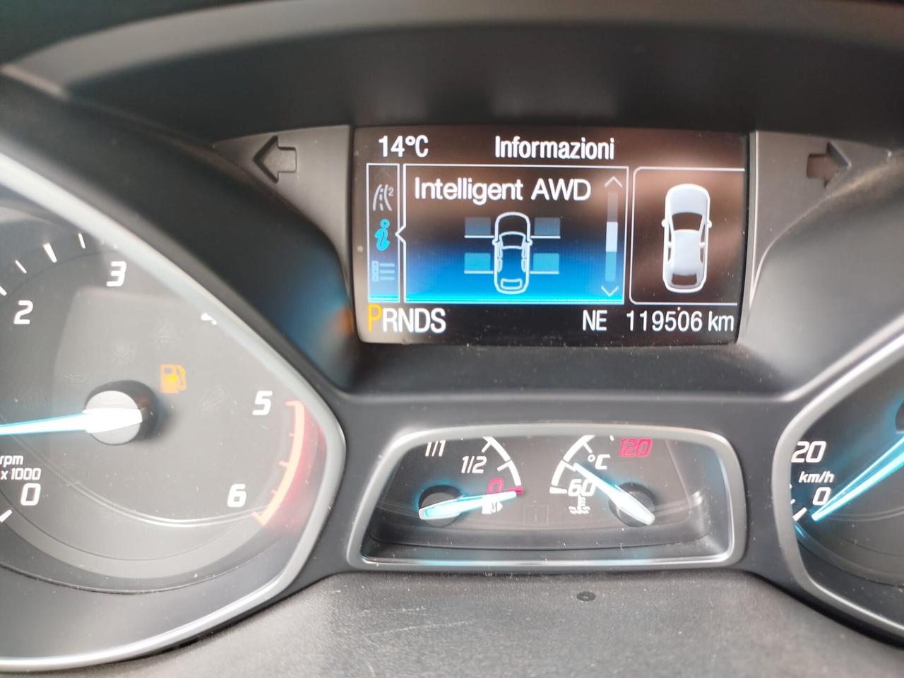 KUGA 2.0-150cv 4WD AUTOMATICA- PELLE-XENO-NAVI-