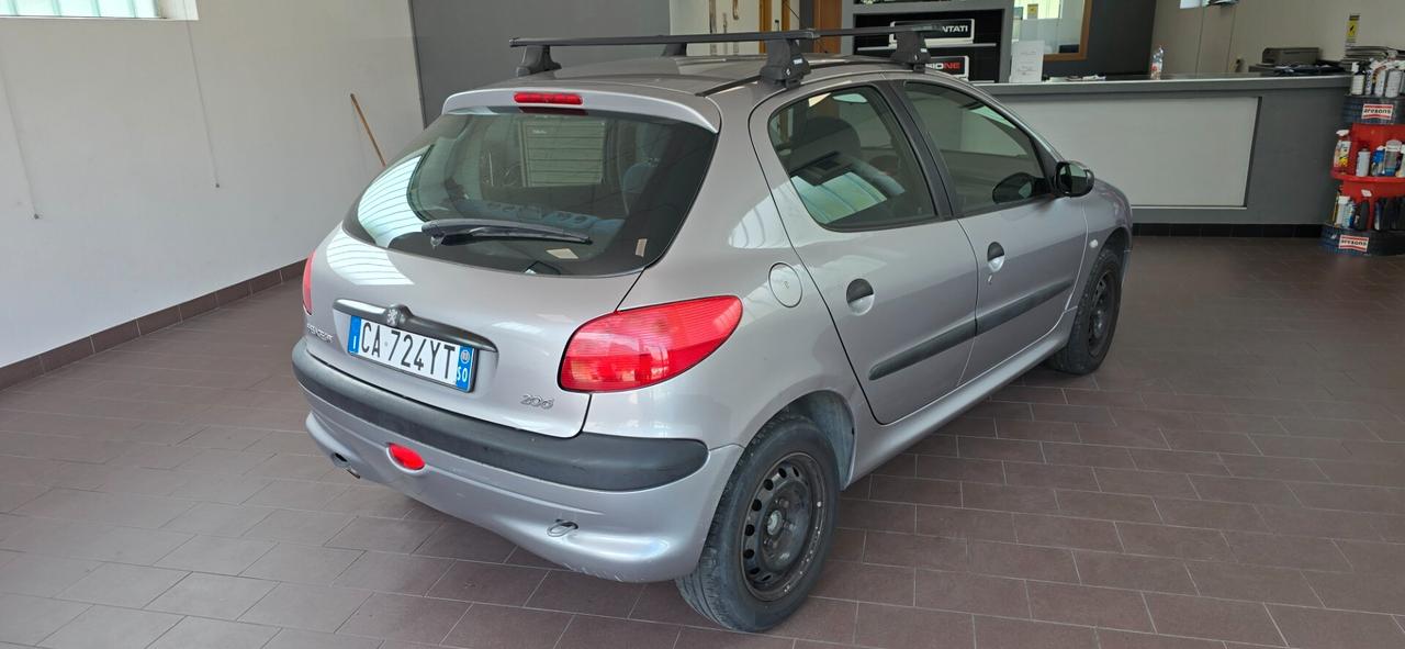 Peugeot 206 1.4 5p. 2 TRENI GOMME