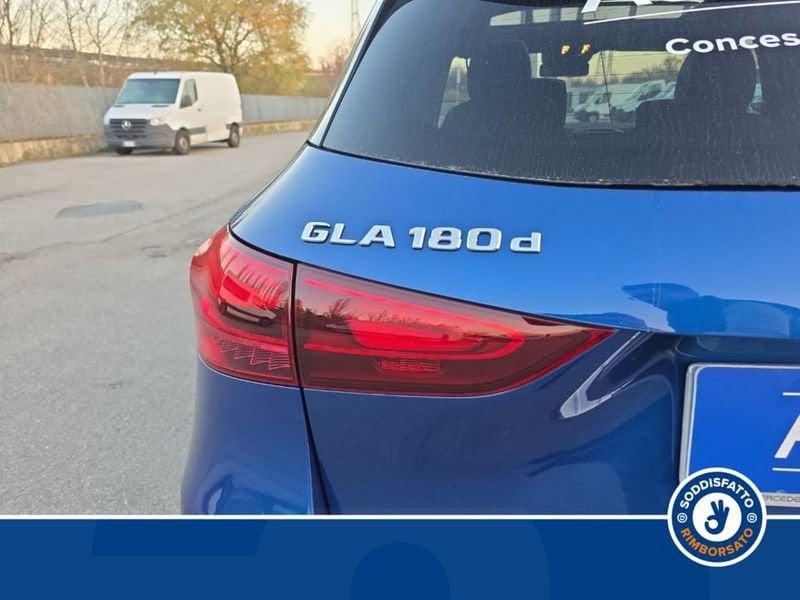 Mercedes-Benz GLA 180 d Automatic AMG Line Advanced Plus