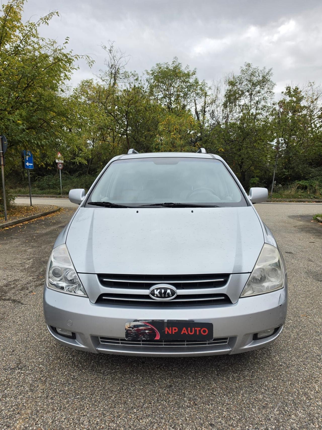 Kia Carnival GT Class 7 posti