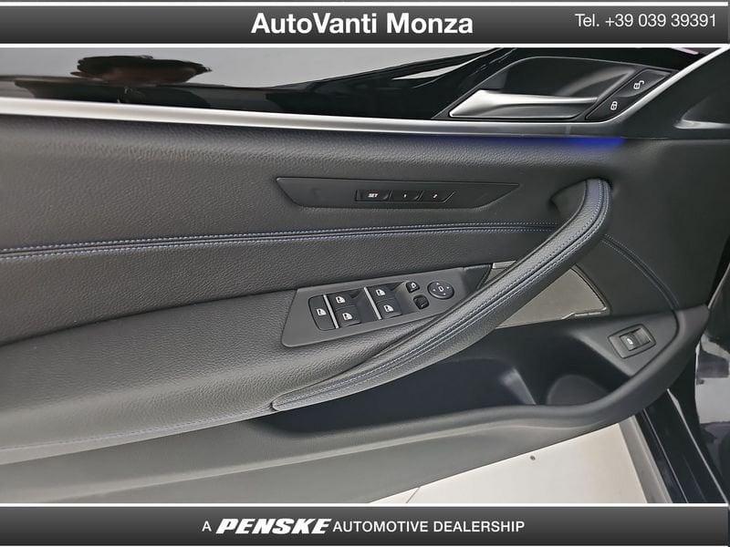 BMW Serie 5 540d 48V xDrive Touring Msport