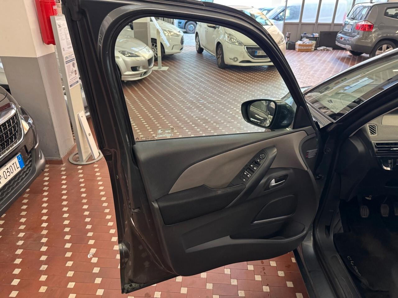 Citroen C4 Picasso 1.6 e-HDi 115 Exclusive