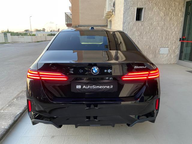 BMW 520 d 48V sDrive Msport ''TOTAL BLACK''