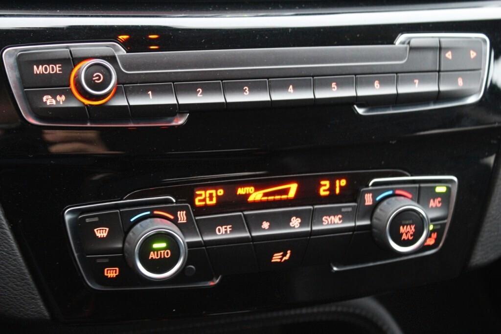BMW X1 benzina X-Line *Luci Ambiente *Pelle