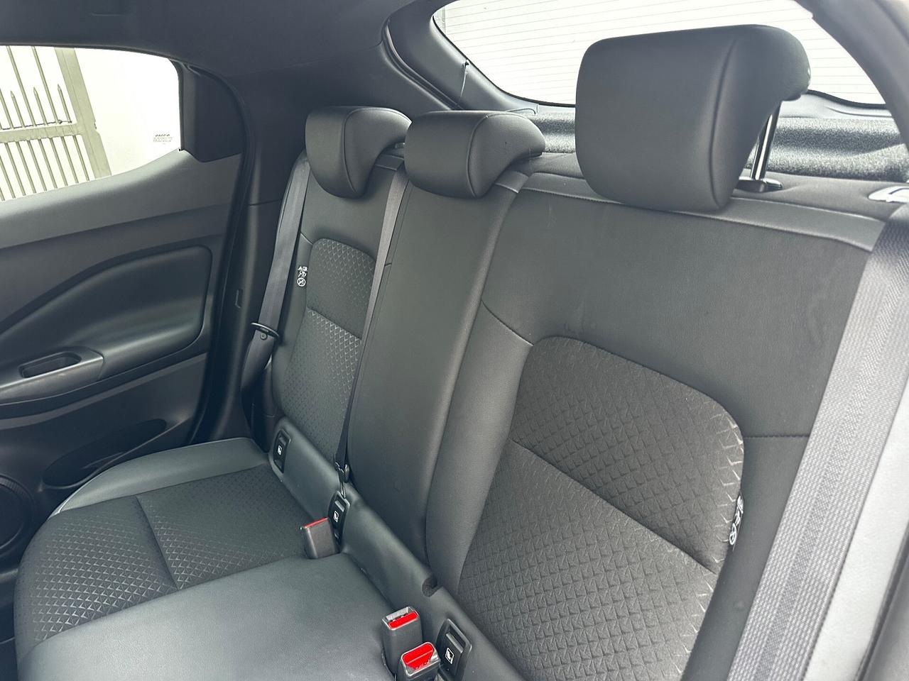 Nissan Juke 1.0 DIG-T 114 CV Tekna