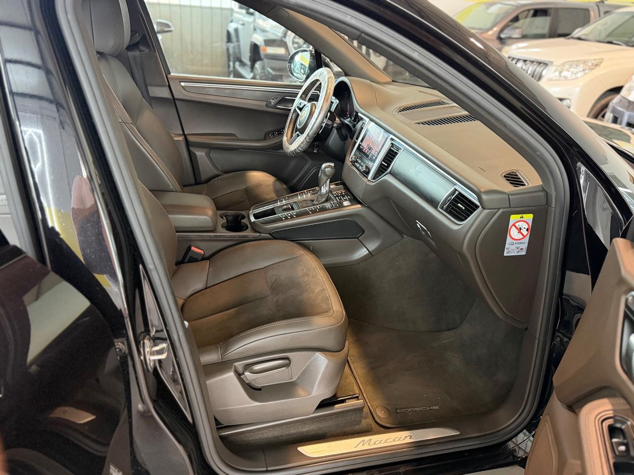Porsche Macan 2.0 Benz 252CV Platnium 2017