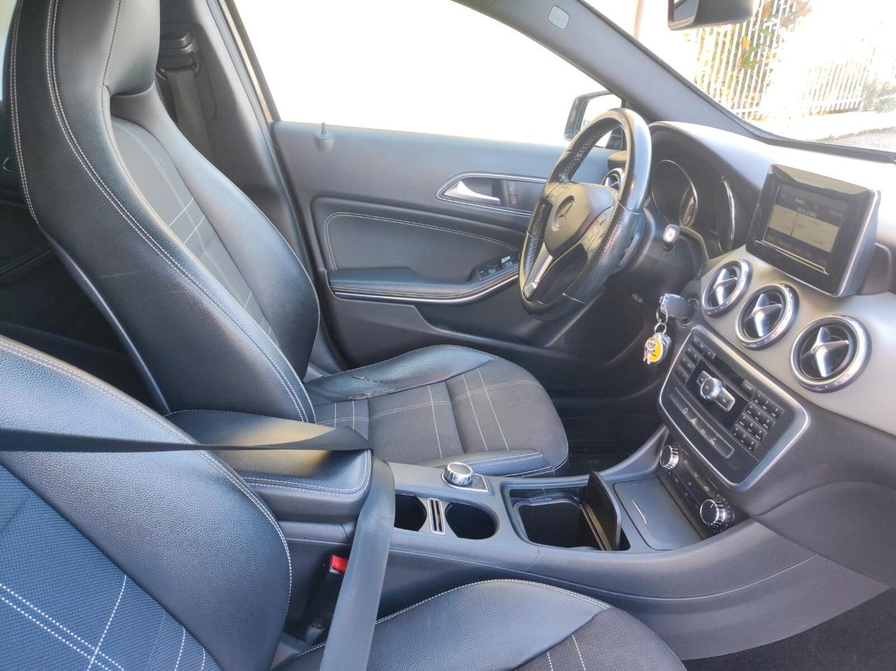 Mercedes-benz GLA 200 CDI Automatic Sport