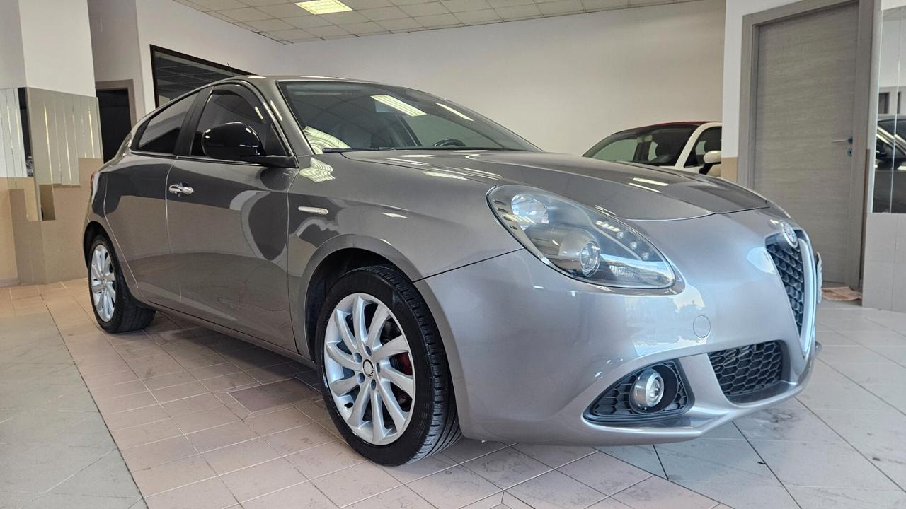 Alfa Romeo Giulietta 1.6 JTDm-2 105 CV Exclusive