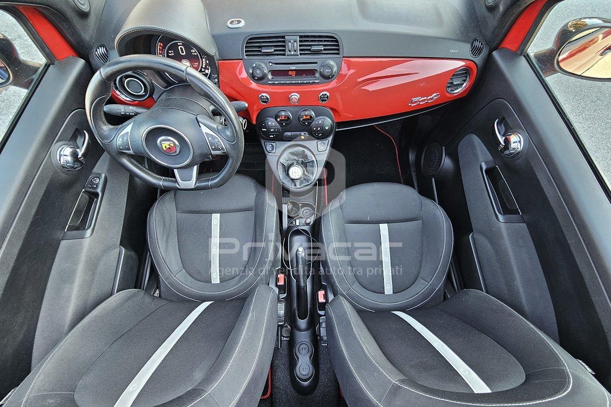 ABARTH 500 C 1.4 Turbo T-Jet Custom