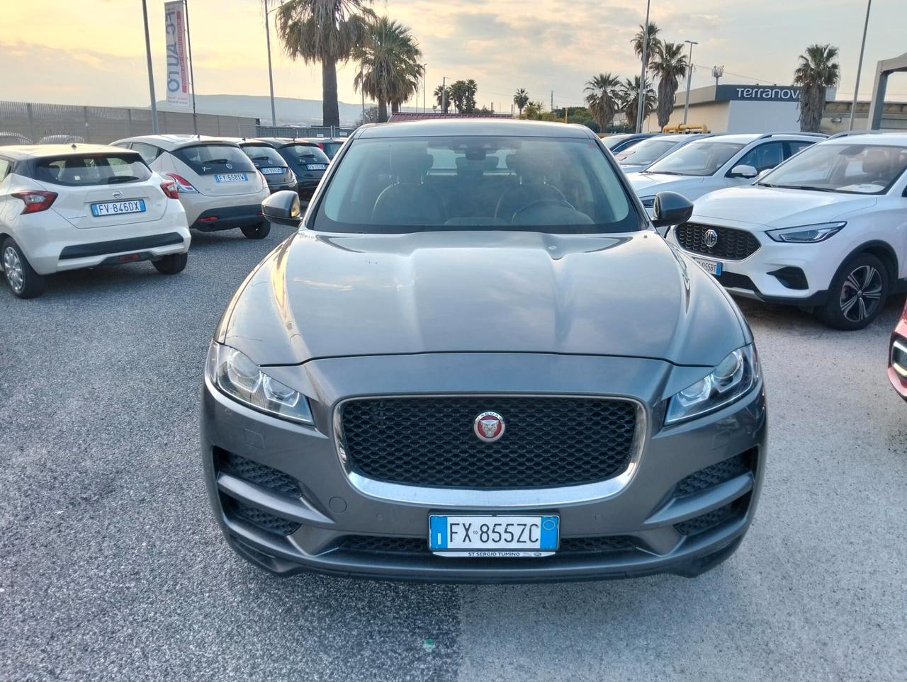Jaguar F-Pace 2.0 D 180 CV AWD aut. Portfolio