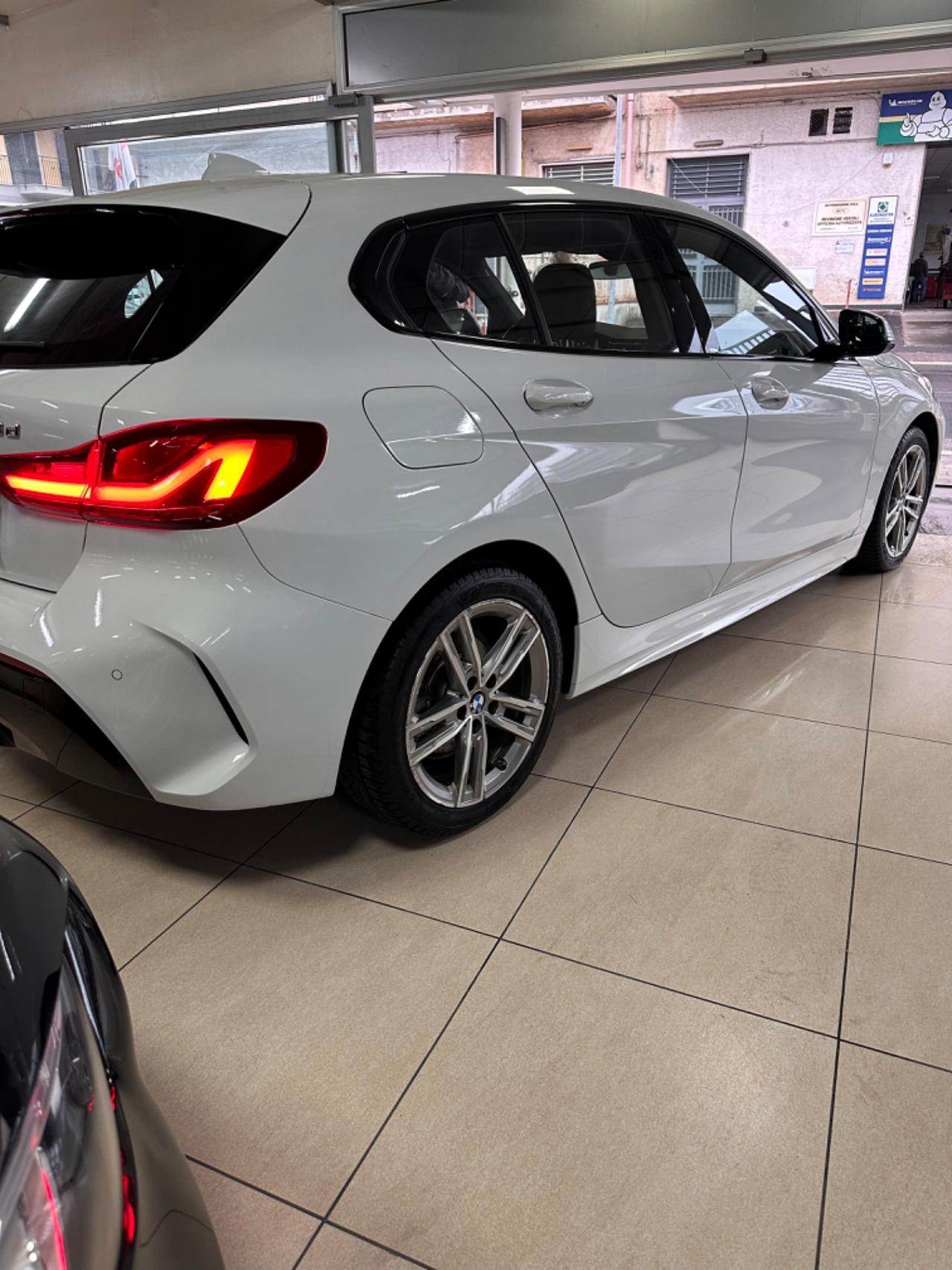 Bmw 116 116d 5p. Msport Exterior 2022 KM90.000