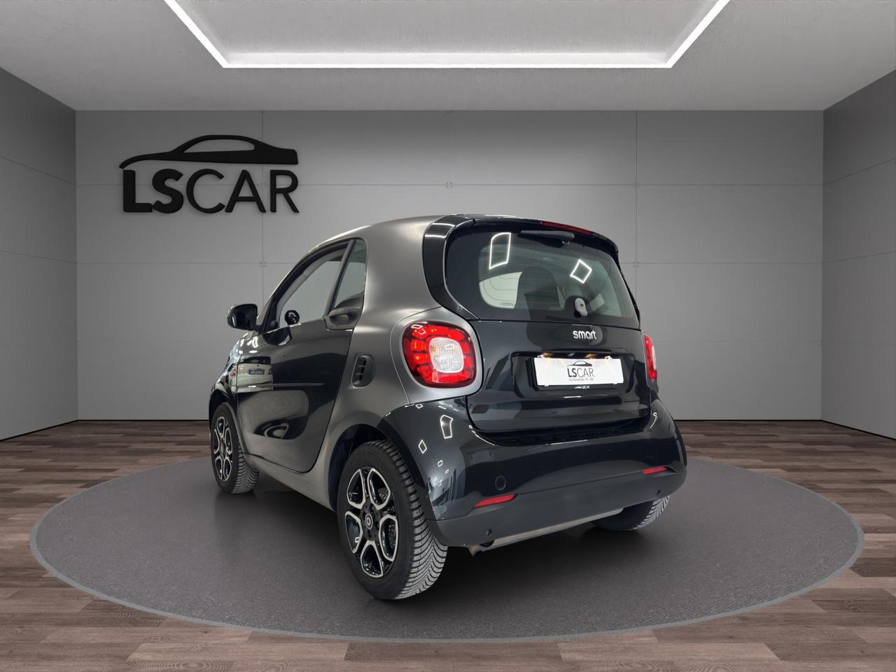 Smart fortwo coupe Fortwo 1.0 Prime - Unipro - Promo Finanziamento - Schermo Touch - Sedili riscaldabili - Interni in pelle - Tetto panoramico