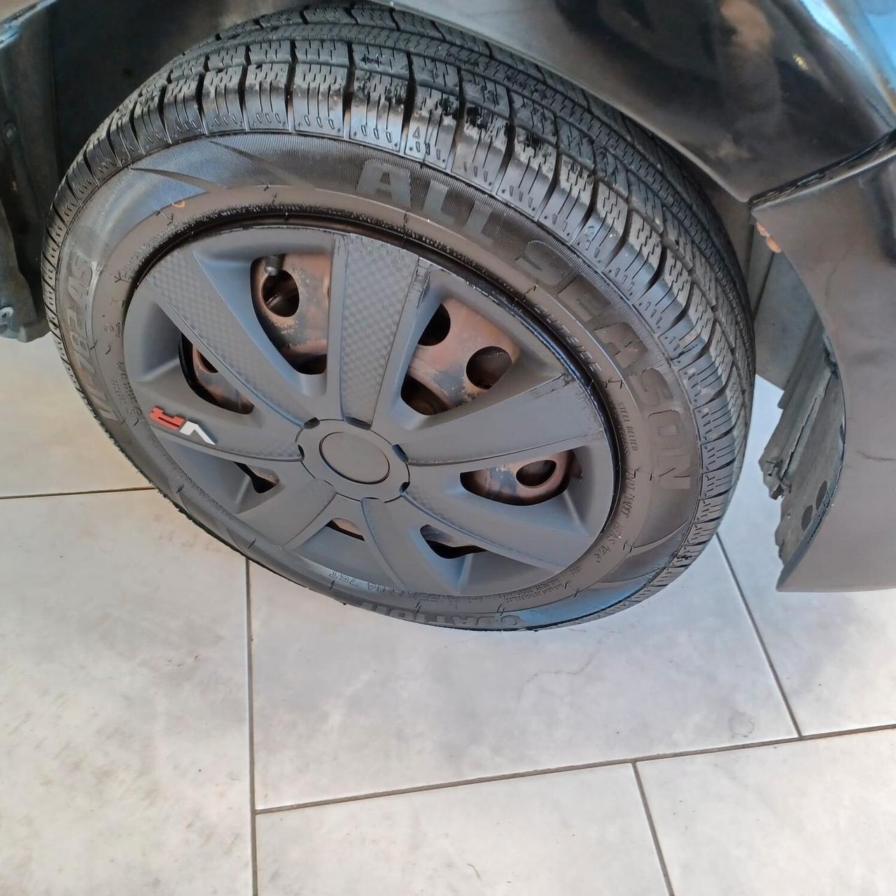 ECONOMICA PEUGEOT 107 1.0 NEOPATENTATI