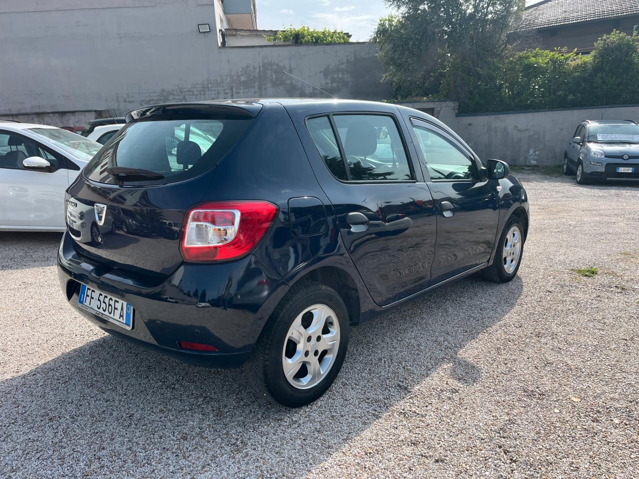 Dacia Sandero 0.9 TCe 12V T-GPL 90 Start&Stop SS Lauréate Family