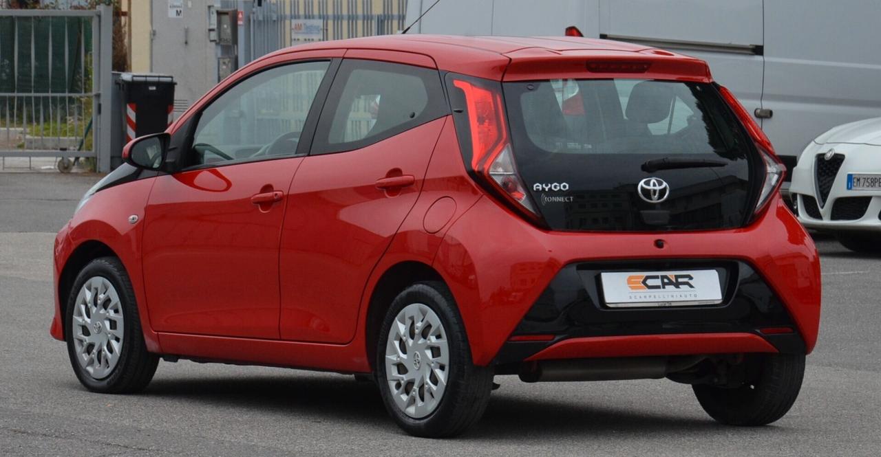 Toyota Aygo 1.0 VVT-i 72 CV 5 porte x-clusiv
