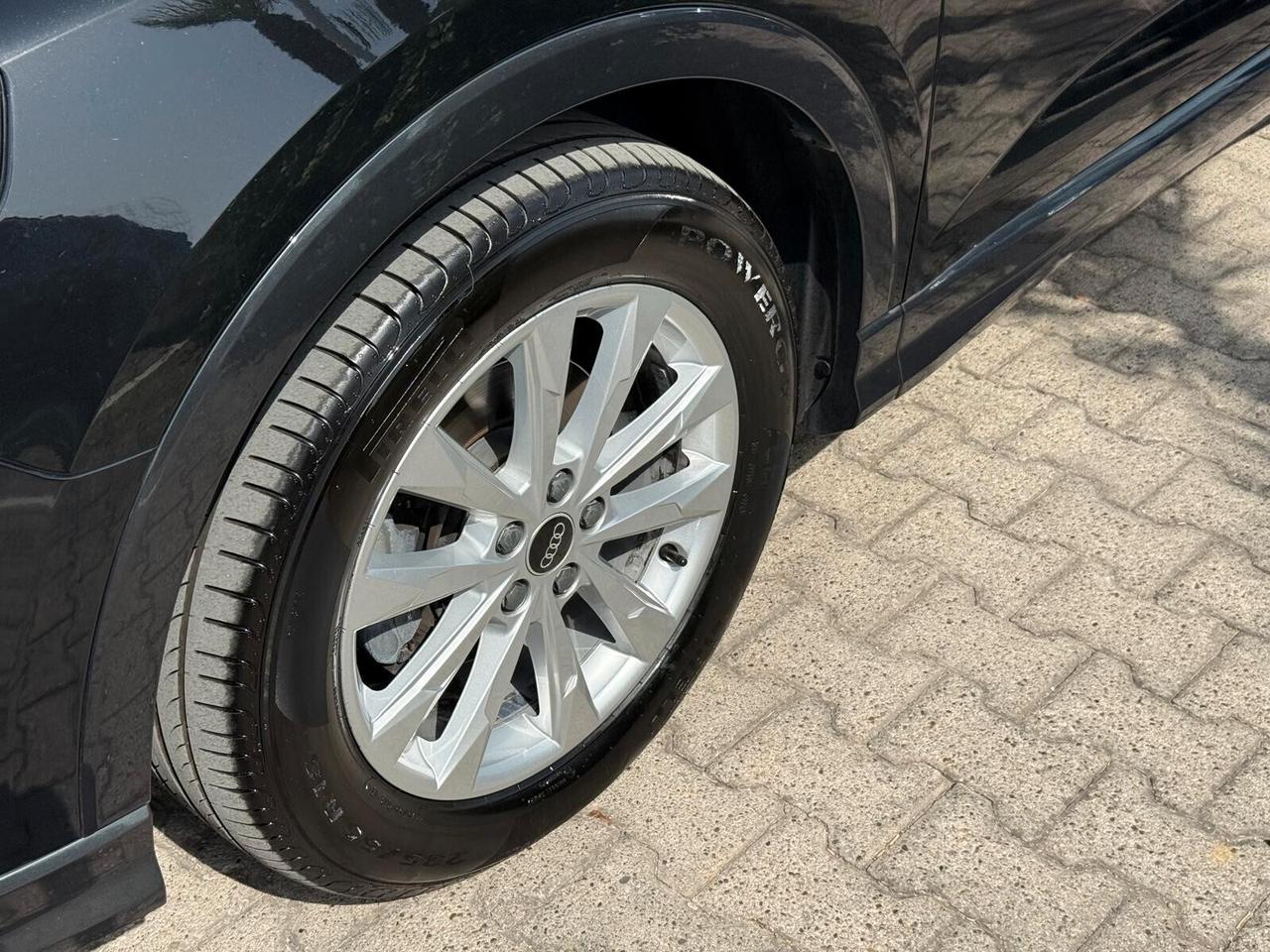 Audi Q3 SPB 35 2.0 TDI 150cv NERO MYTHOS Full Led