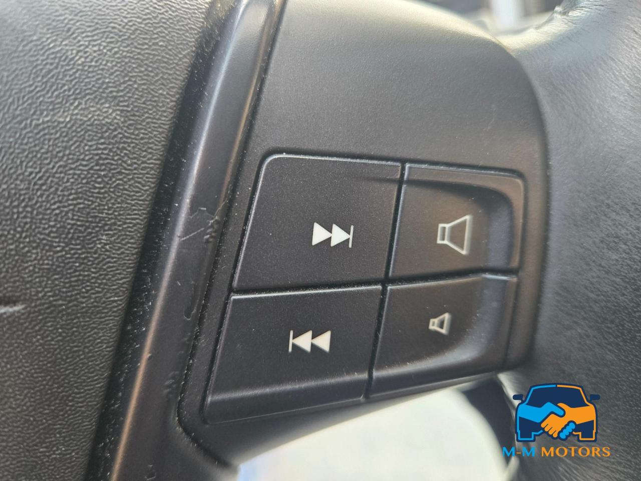 Volvo XC60 2.0 d4 (d3) R-design geartronic