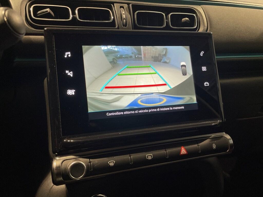 Citroen C3 III 2017 1.5 bluehdi 100CV Shine Pack