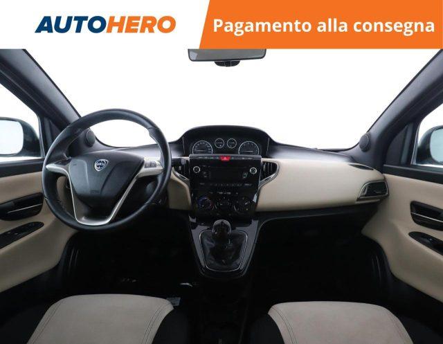 LANCIA Ypsilon 1.2 69 CV 5 porte Gold