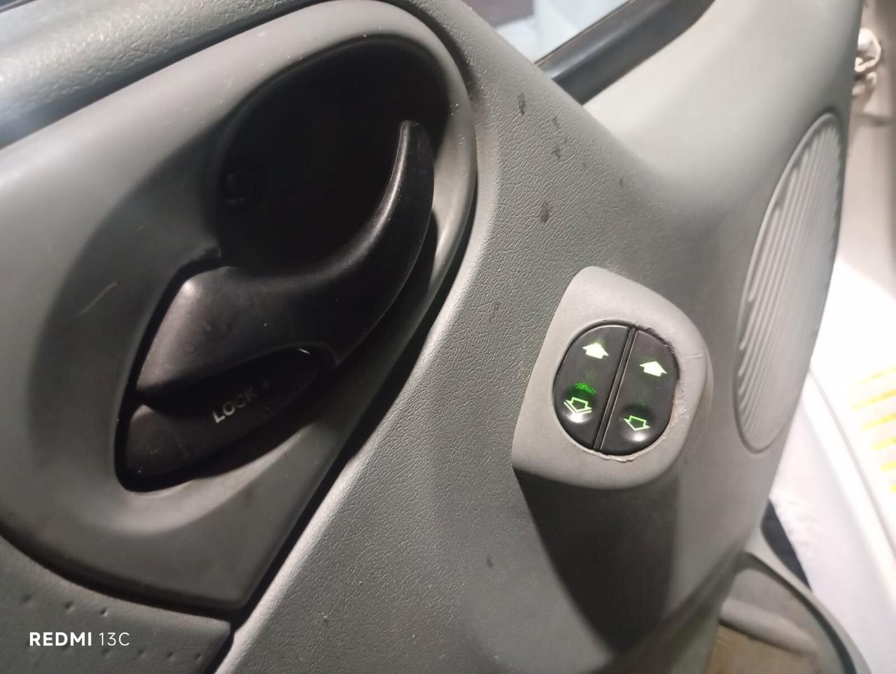 FORD TRANSIT RIBALTABILE TRILATERALE 4X4 DEL 2010