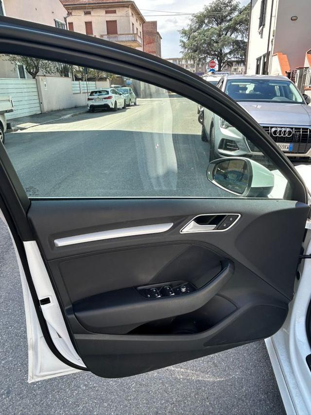 AUDI A3 SPB 1.6 TDI clean diesel S tronic Ambition
