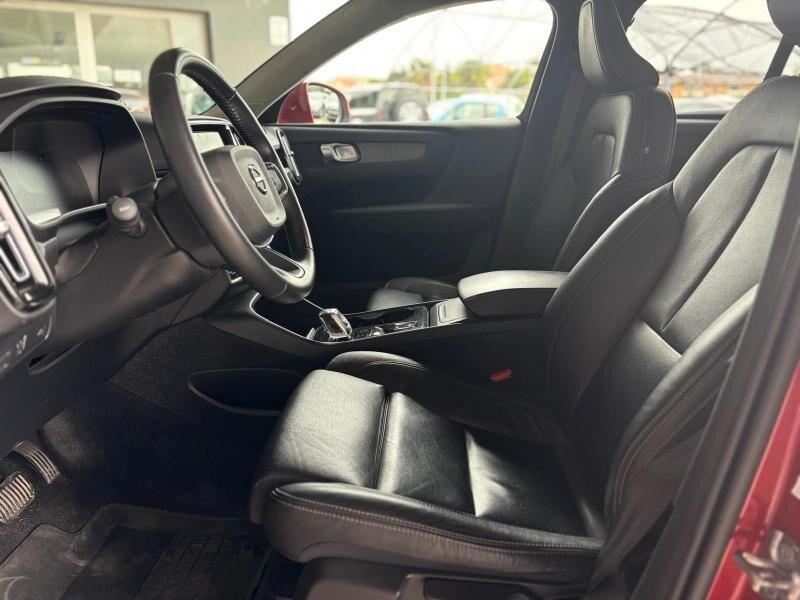 Volvo XC40 D4 AWD Geartronic Inscription