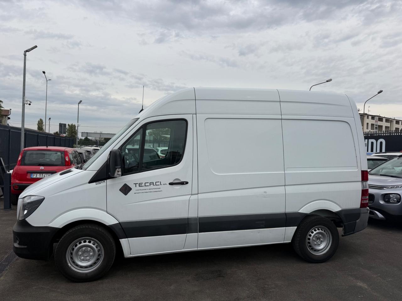 Mercedes Benz Sprinter