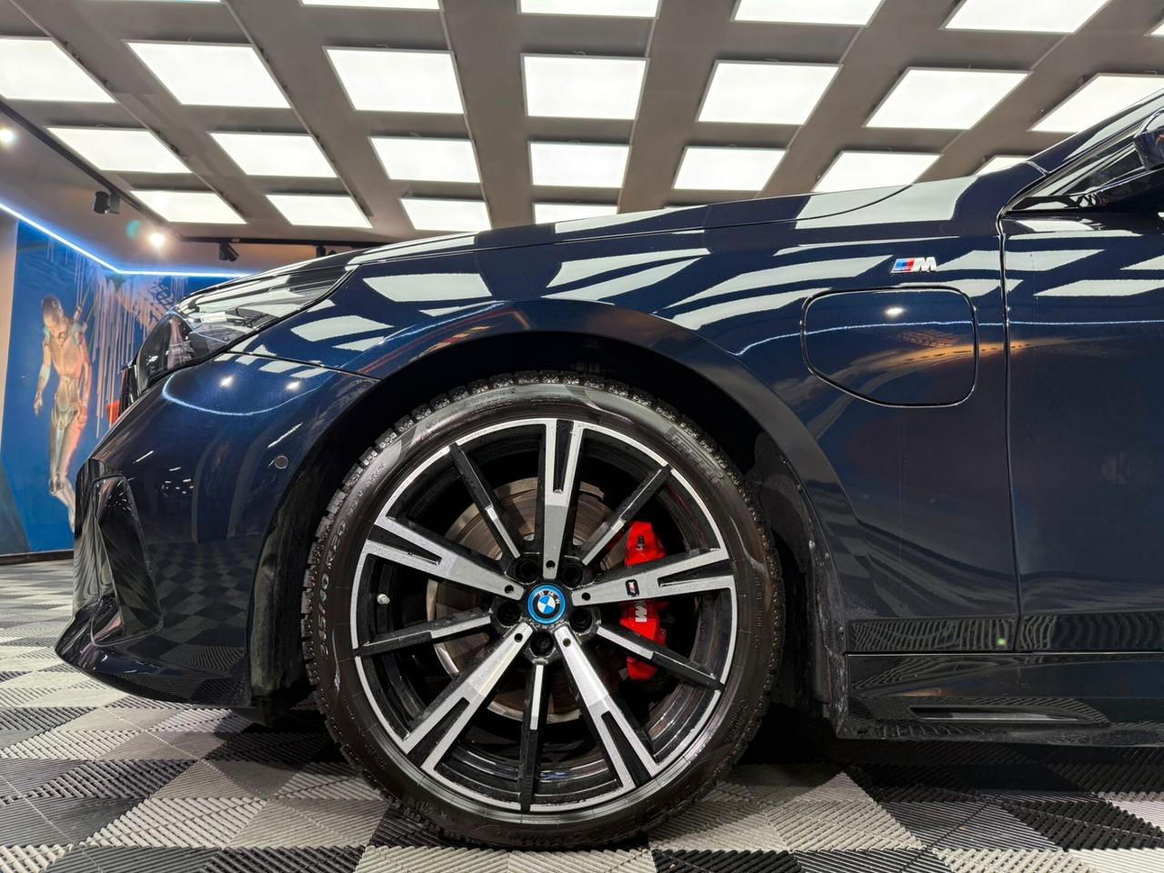 Bmw 530 530e xDRIVE TOURING MSPORT PRO (605)