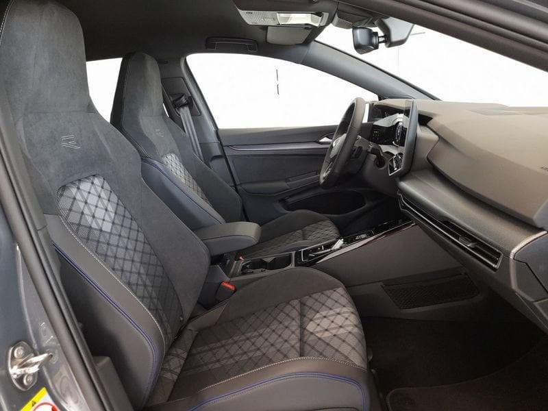 Volkswagen Golf 1.5 eTSI ACT R-Line Plus DSG